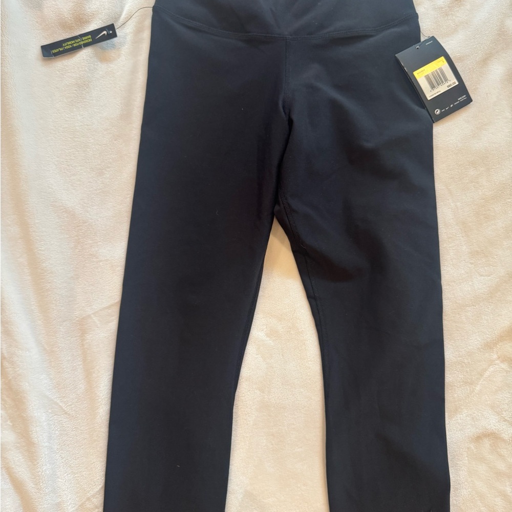 Nike Sculpt HyperTight Fit